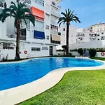 Estudio Pleno Centro De Con Balcon Y Piscina By South Costa * Nerja
